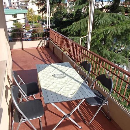 Quiet And Comfortable House With Easy Parking Scandicci Exterior photo